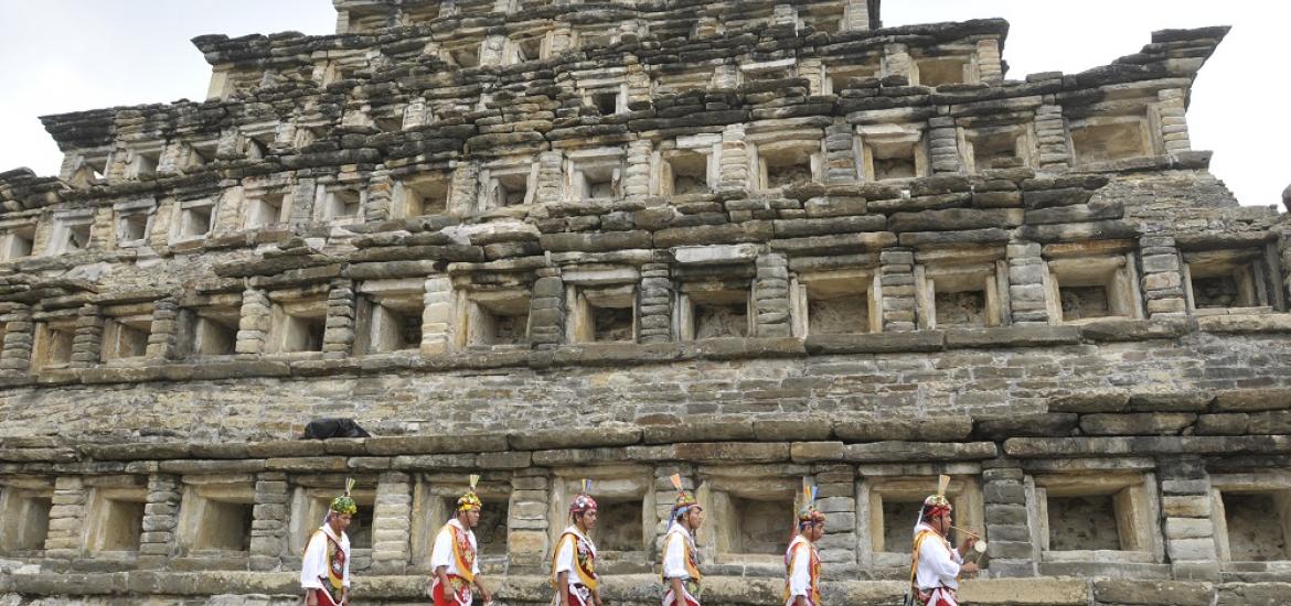 Página Zero - Papantla - Tajín - Pirámide de los Nichos