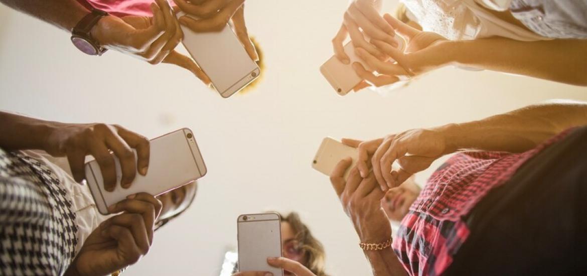 Página Zero - Redes Sociales