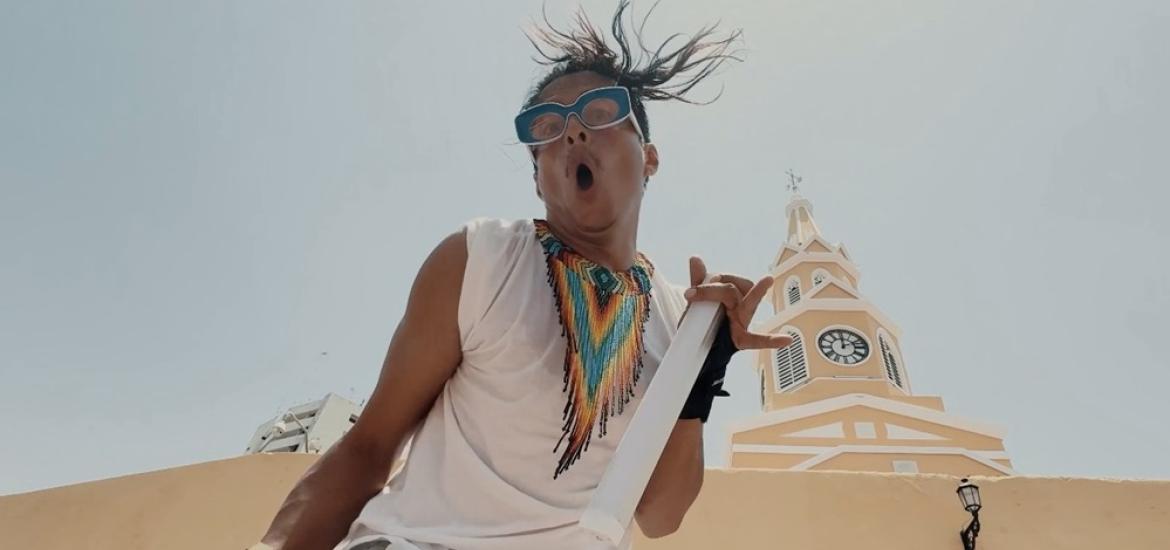 Cóndor Multicolor Salió del pecho