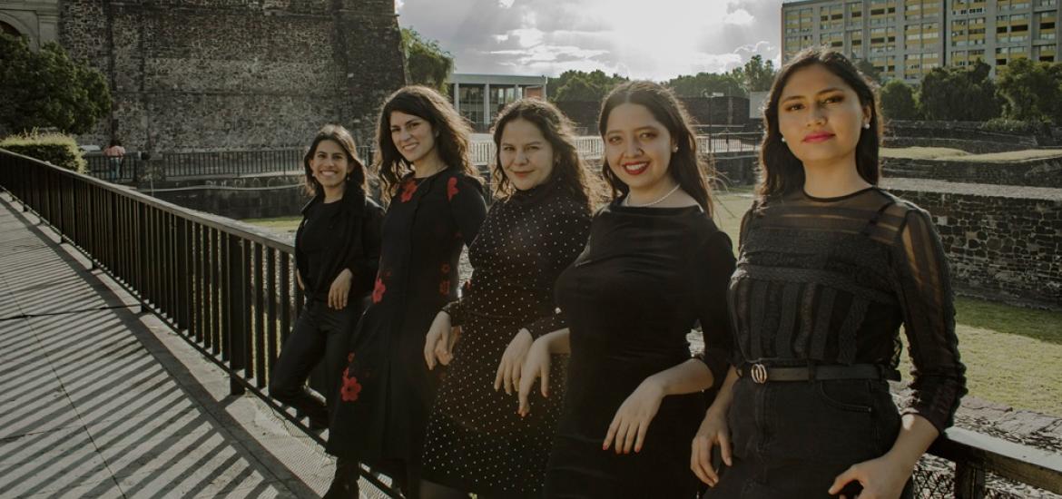 Fernanda Ulibarri y Musas Ensamble de Arpas