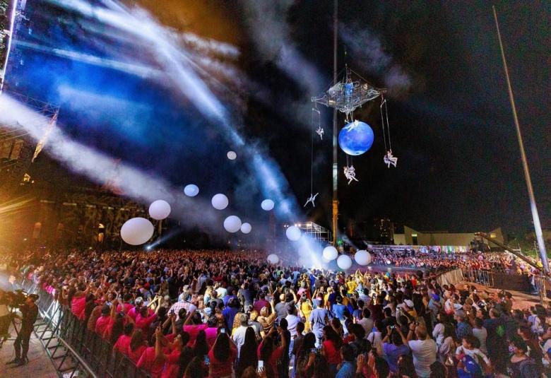 Pagina Zero - danza aerea