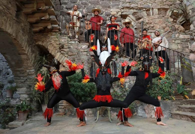 Pagina Zero - artistas gto en cervantino