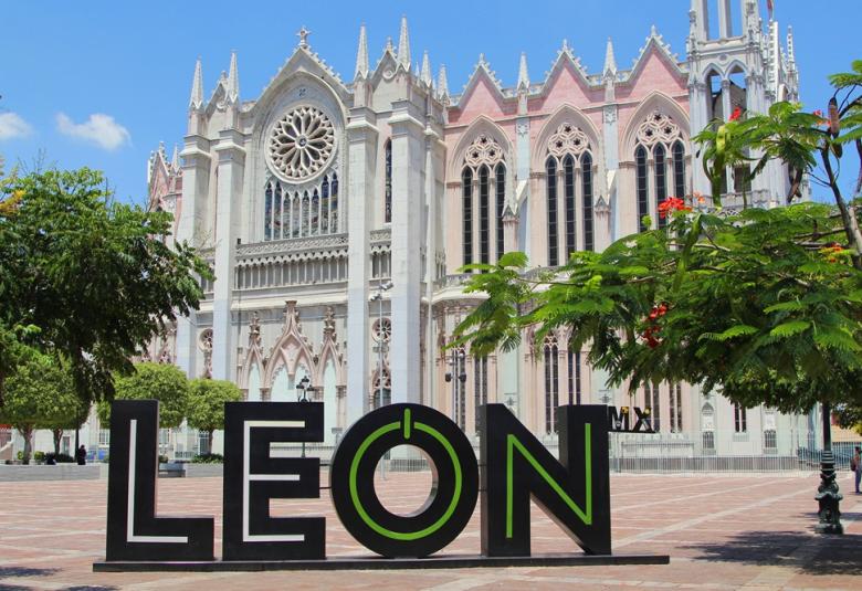 Expiatorio leon