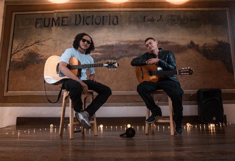 Típicos Hombres Básicos y Juan Camilo