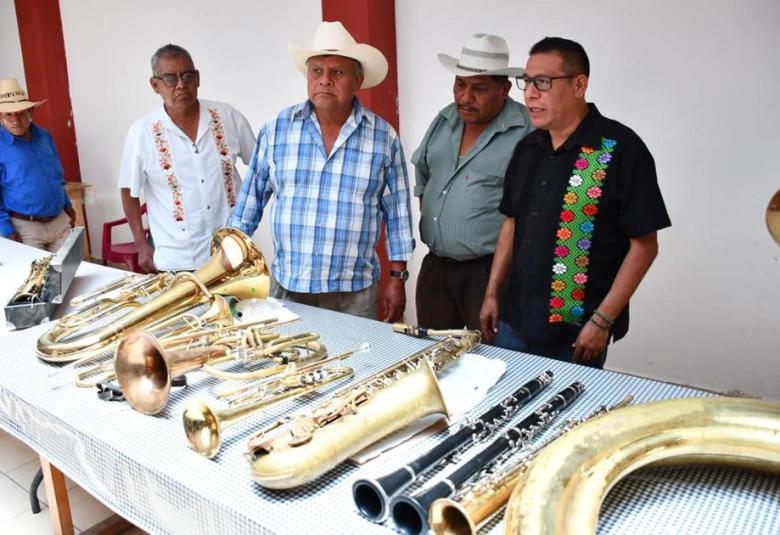entrega_instrumentos